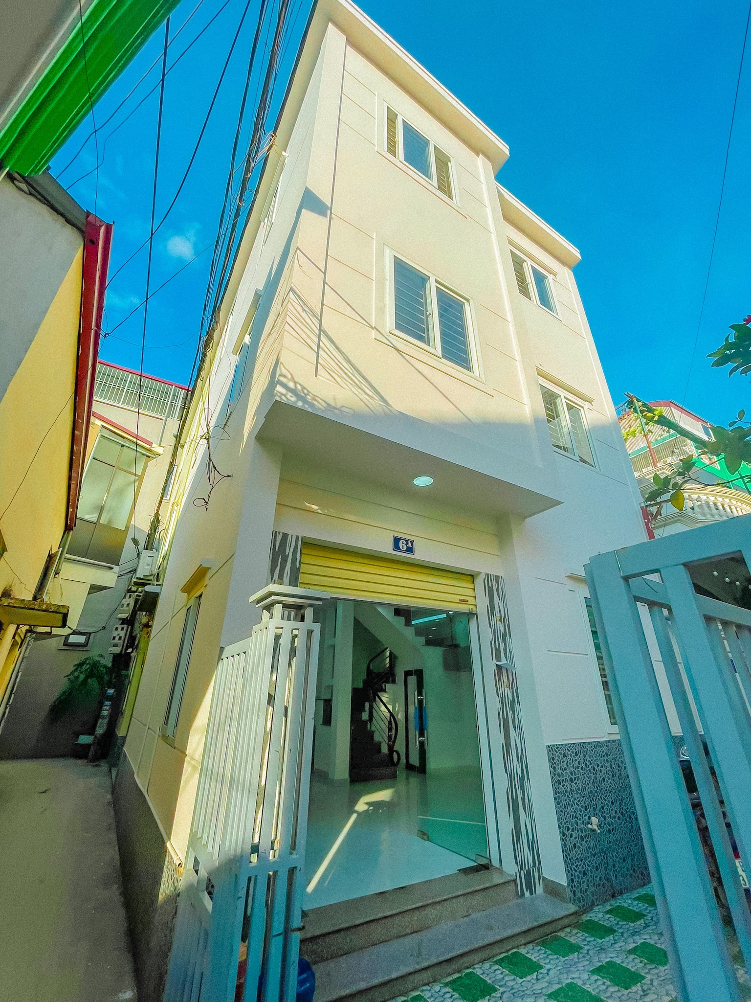 Bán nhà đẹp lô góc 2 mặt thoáng 47m x 3 tầng tại ngõ Hào Khê - Lạch Tray 2.7 tỉ