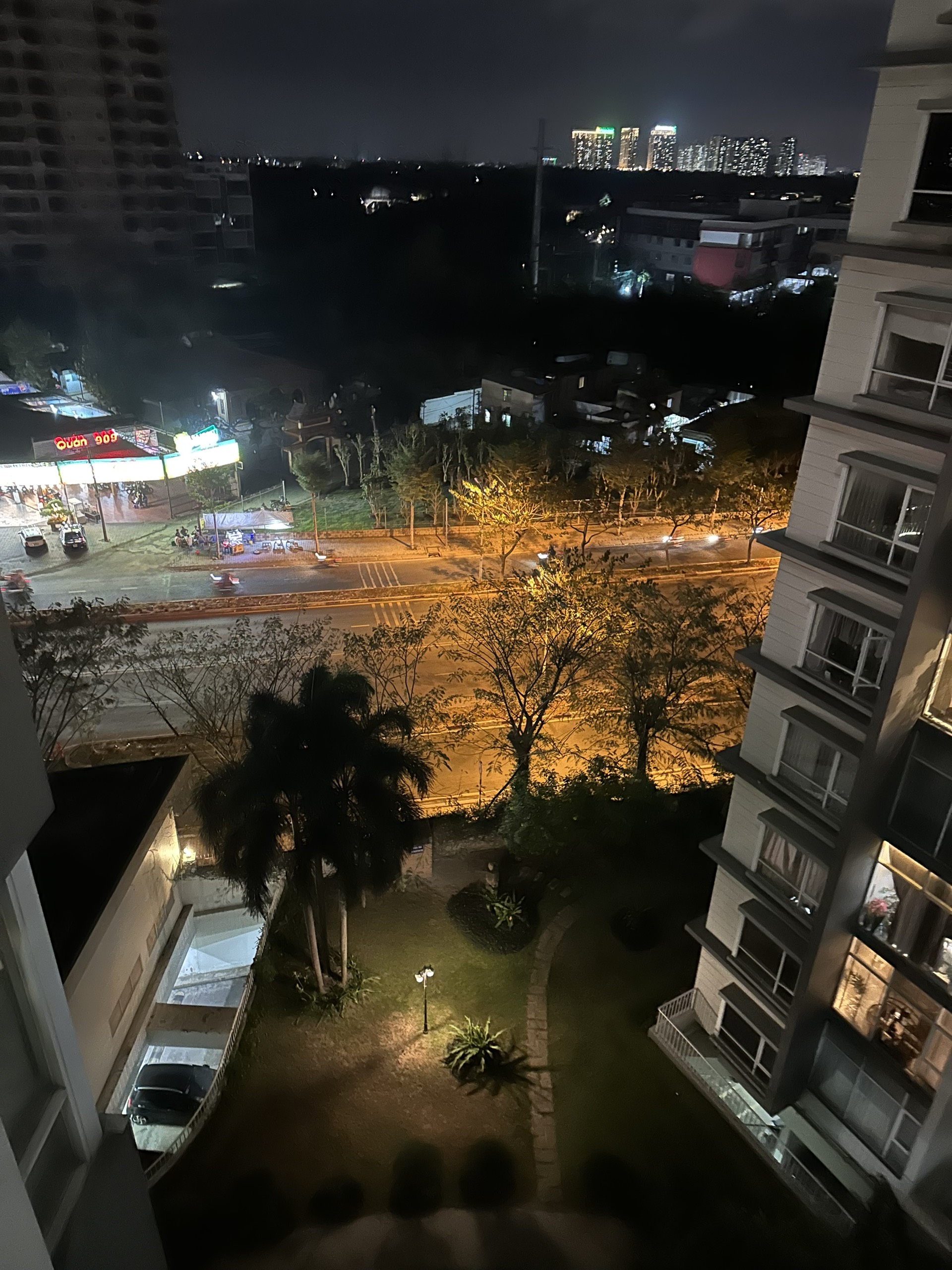 CHO THUÊ CĂN HỘ PHÚ MỸ 93M2, FULL NỘI THẤT.