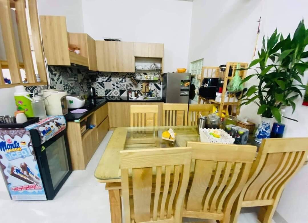 Chính chủ bán gấp Nhà HOÀNG ĐẠO THÀNH, Hòa Châu, Hòa Xuân, Cẩm Lệ,ĐN 100m2 chỉ 3 tỷ hơn