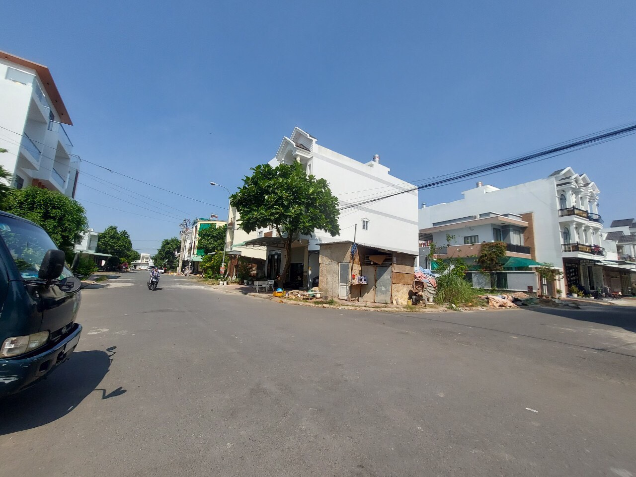 Bán cặp góc 2 mặt tiền đường số 3 và số 8 KDC ĐHYD , phường An Khánh. Sổ hồng