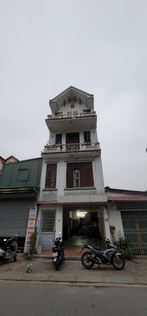 Chính chủ bán nhà mặt Đường Nguyễn Văn Hưởng, Phường Giang Biên, Long Biên, Hà Nội