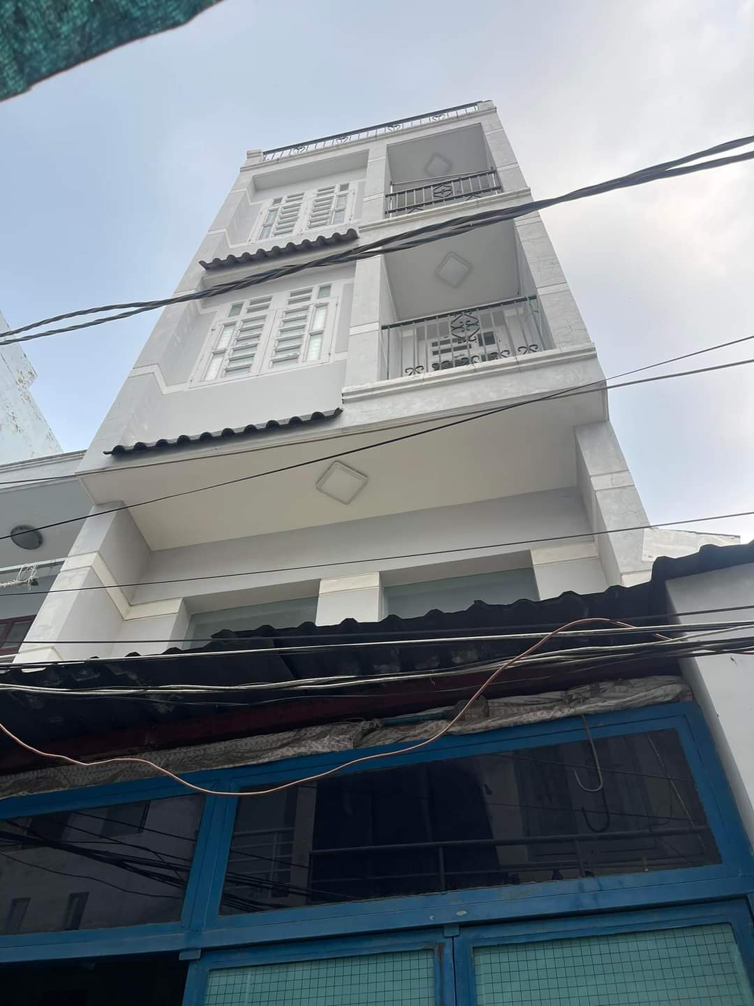 BÁN NHÀ 3 TẦNG - NGANG LỚN VỪA Ở VỪA CHO THUÊ ĐANG CÓ DÒNG TIỀN HÀNG THÁNG 10 TRIỆU