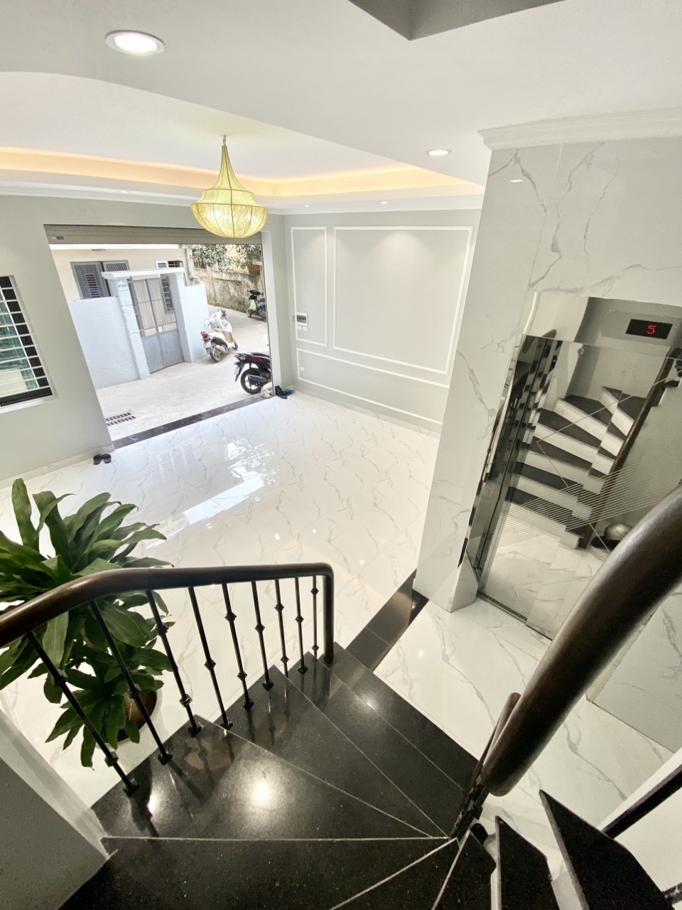 Bán nhà mặt ngõ ô tô, Nguyễn An Ninh, 45m2 6 tầng, thang máy, 8 tỷ