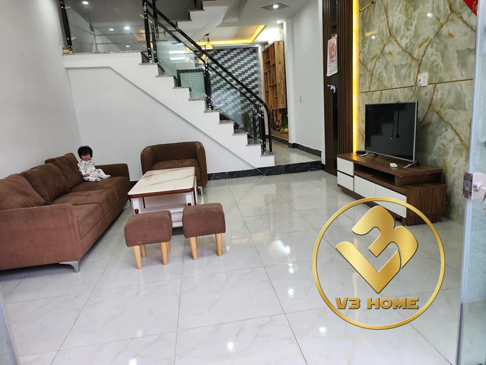 MN674. CHO THUÊ NHÀ LŨNG ĐÔNG 4 TẦNG