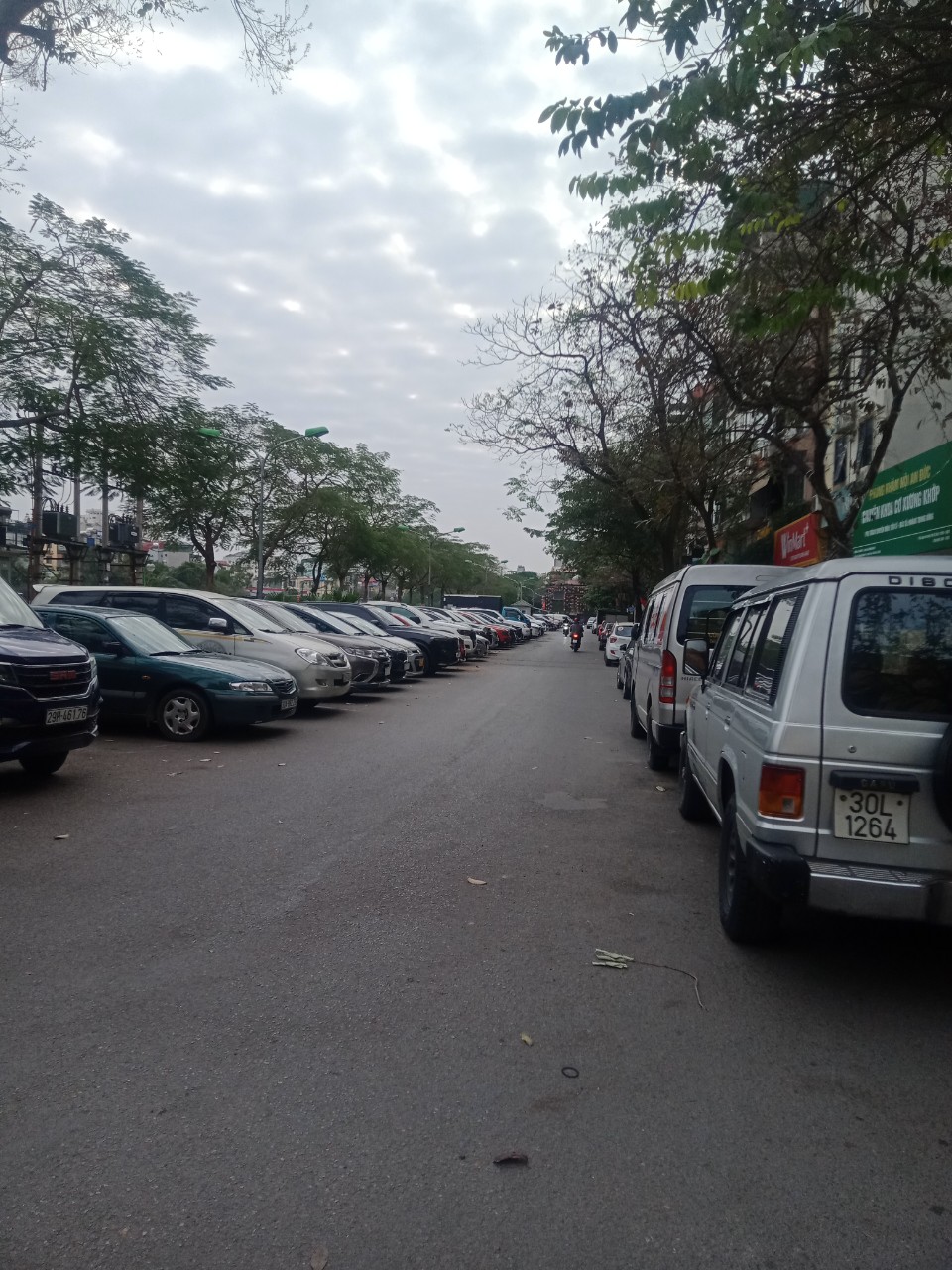 Bán nhà phố Cầu Giấy 60m2x5tầng, ô tô đậu cửa, ở kinh doanh dòng tiền, giá 8tỷ hơn