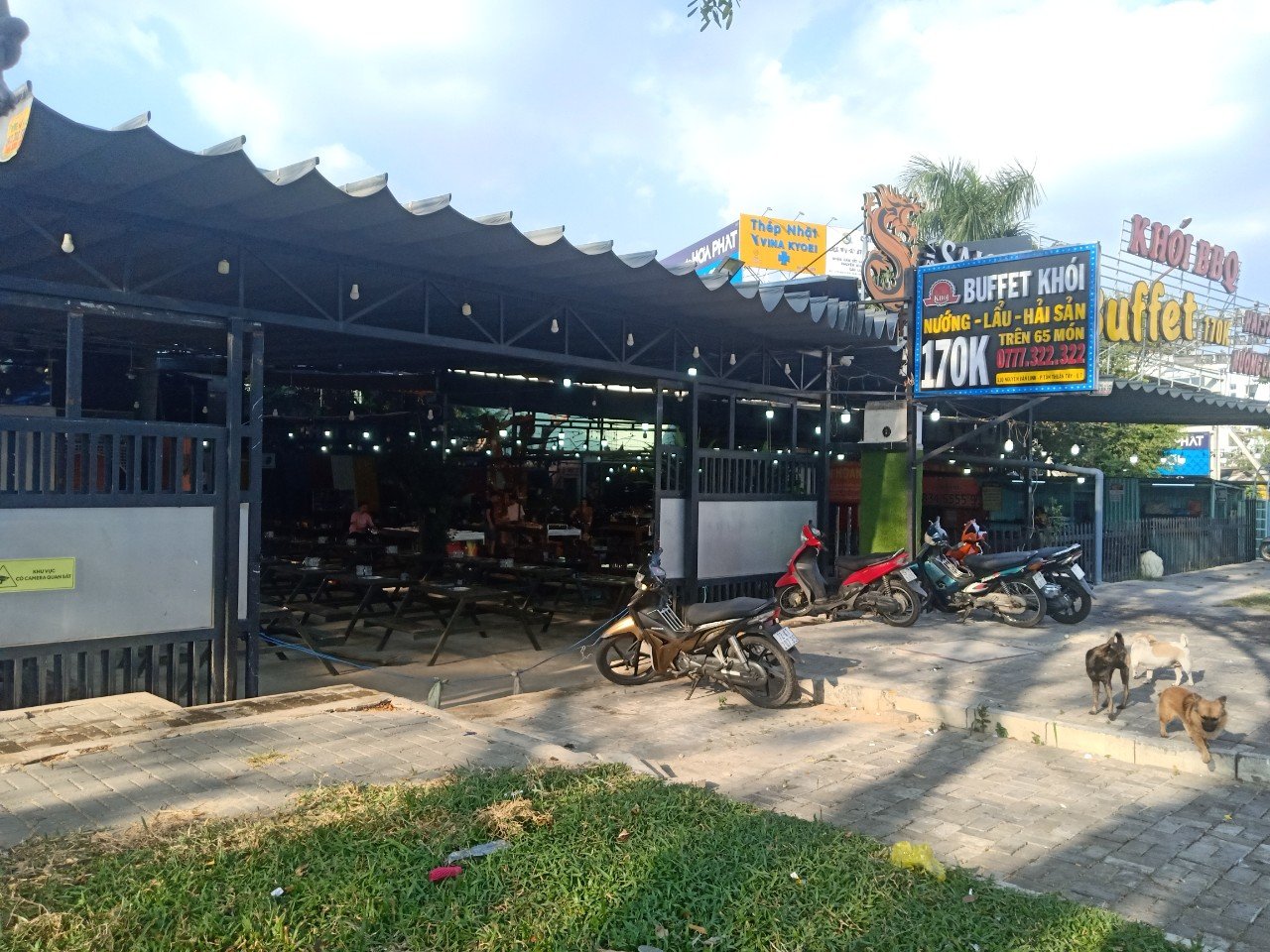 Bán gấp rẻ nhà đất mặt tiền Nguyễn Văn Linh, Phường Tân Hưng, Quận 7. Diện tích: 12,5 x 32m,Hướng Đông Nam. Giá bán 45 tỷ bớt lộc