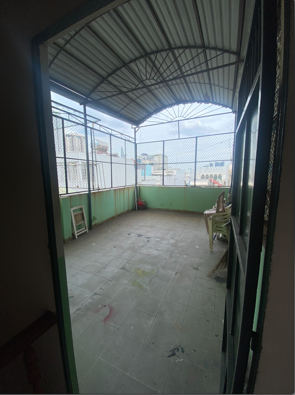 Bán Nhà 2 mặt tiền Khánh Hội Quận 4.DT:4x18,trệt 4 lầu 7pn 7wc sân thượng trước sau .Giá:34 tỷ TL.