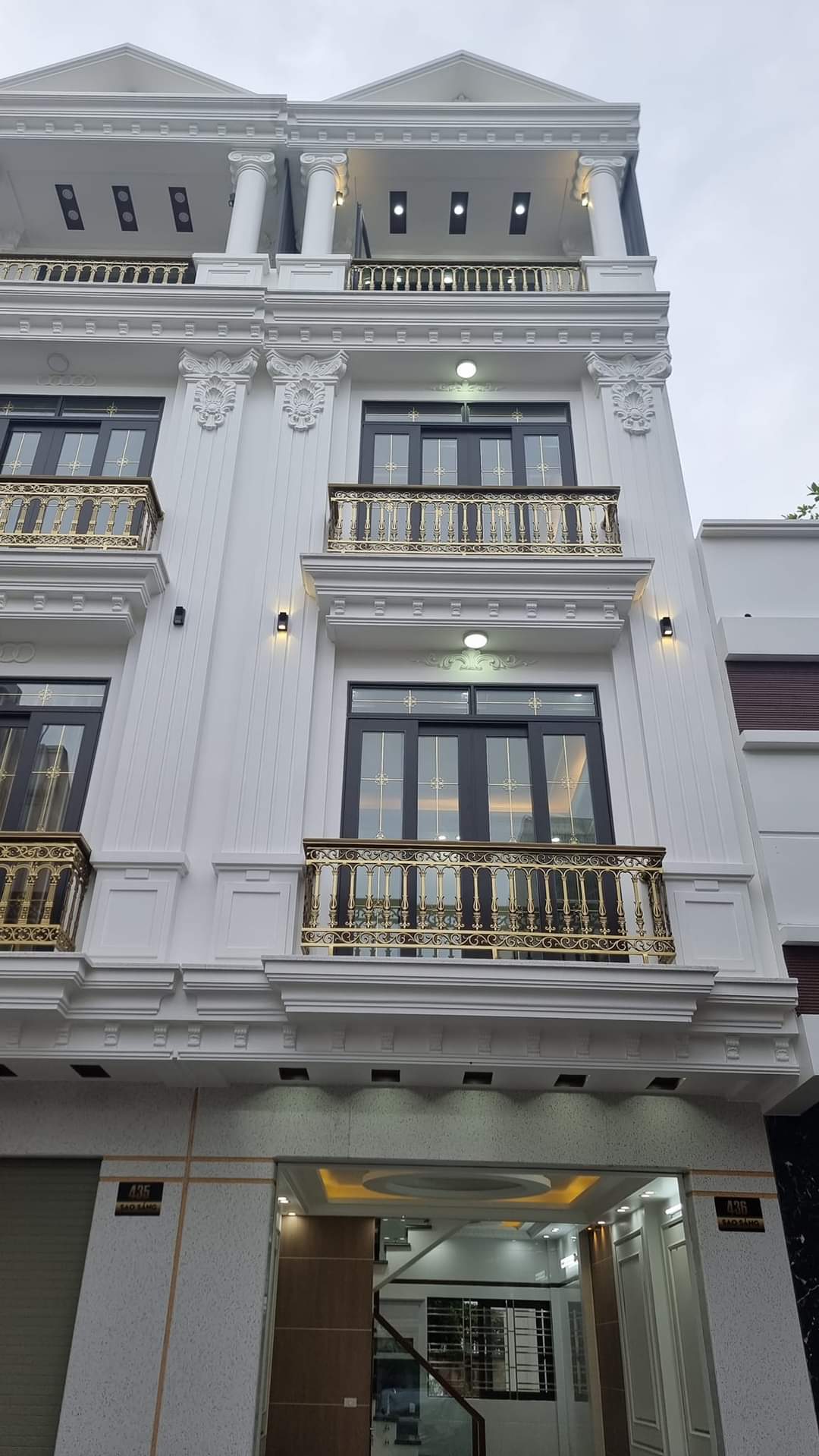 Bán nhà phân lô khu Tây Trung Hành 4 tầng mới view nhìn công viên GIÁ chỉ 4.3 tỉ