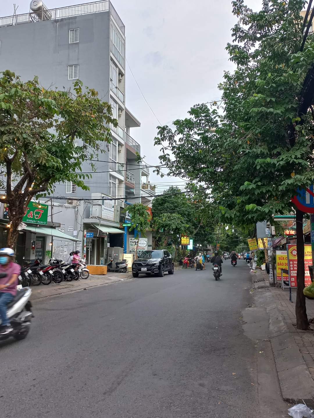 HIẾM MẶT TIỀN ĐƯỜNG 79 TÂN QUY CON ĐƯỜNG THẦN TÀI KINH DOANH GÌ CŨNG THỊNH VƯỢNG