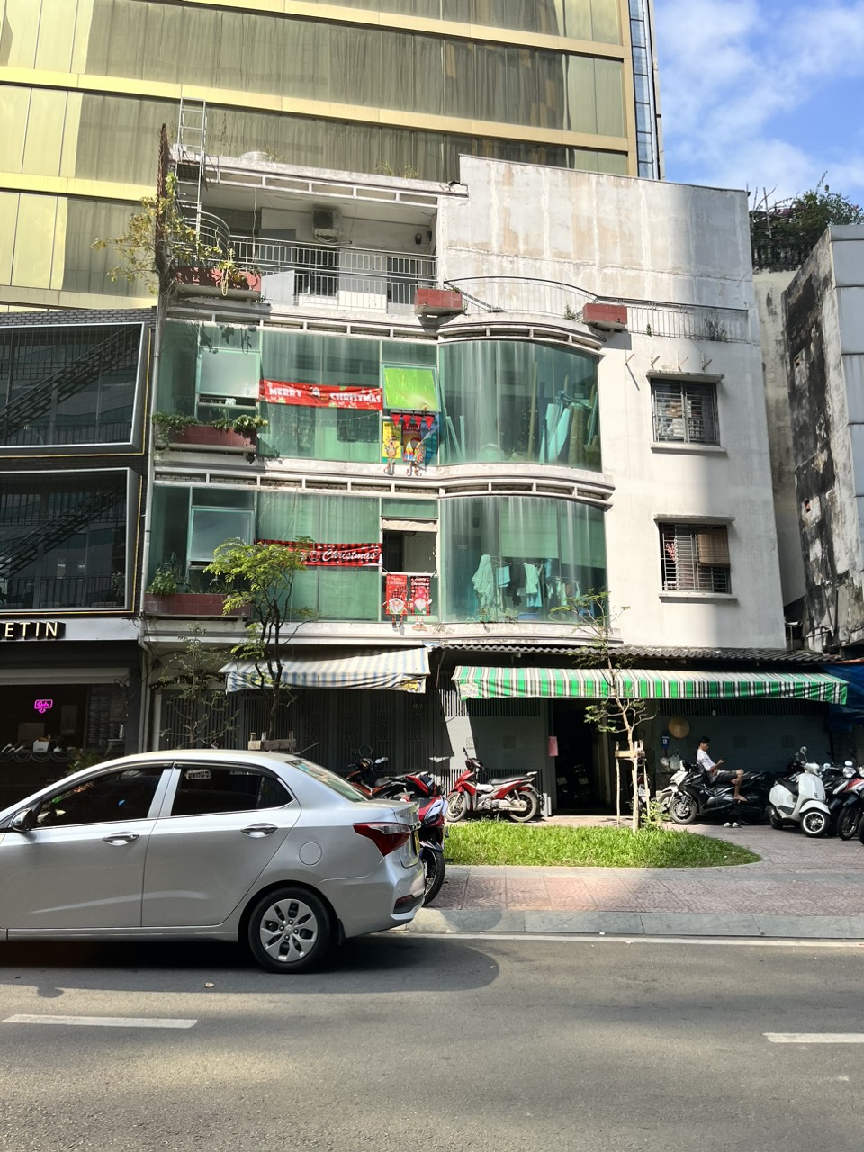 Nhà bán đường Ngô Văn Năm, Bến Nghé góc Nguyễn Siêu, DT ngang 15m 4 tầng giá 65 tỷ