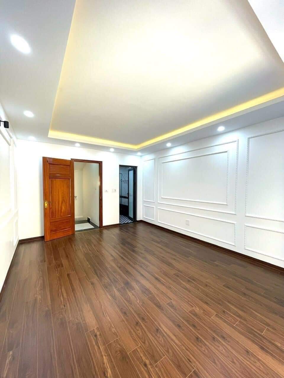 Bán nhà mặt ngõ Nguyễn An Ninh, ngõ thông, gần ô tô, 60m2 5 tầng, 7 tỷ