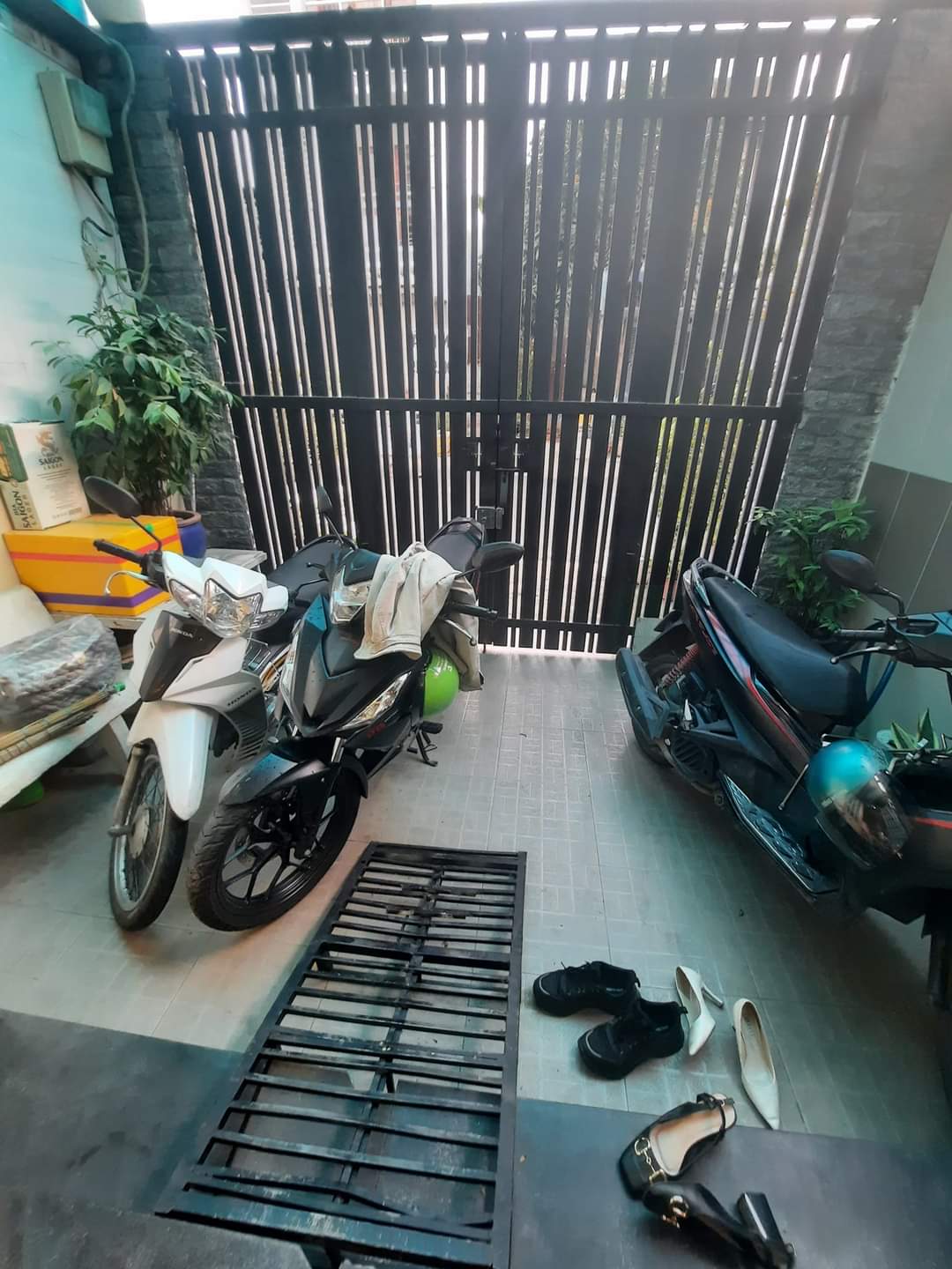 CHÍNH CHỦ LÂU ĐỜI BÁN GẤP NHÀ MẶT TIỀN ĐƯỜNG SỐ , P TÂN QUY ,QUẬN 7 - NHÀ ĐẸP - GIÁ CỰC TỐT