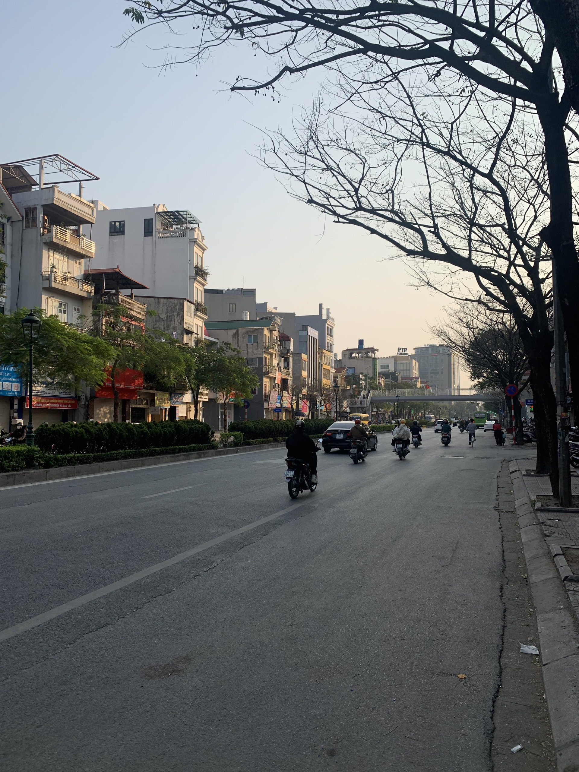 Bán gấp nhà mặt phố Nguyễn Văn Cừ Long Biên, 110m2, kinh doanh ngày đêm, giá chỉ 19 tỷ