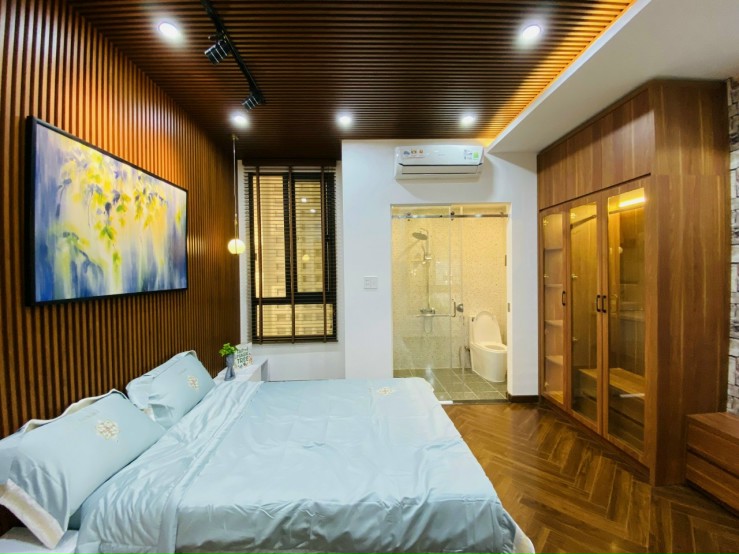 Hiếm! HĐT: 150tr/th, MT Lê Văn Sỹ, Tân Bình, 6x30m, 5 lầu 20 tỷ. Khai thác ít nhất 150tr/th