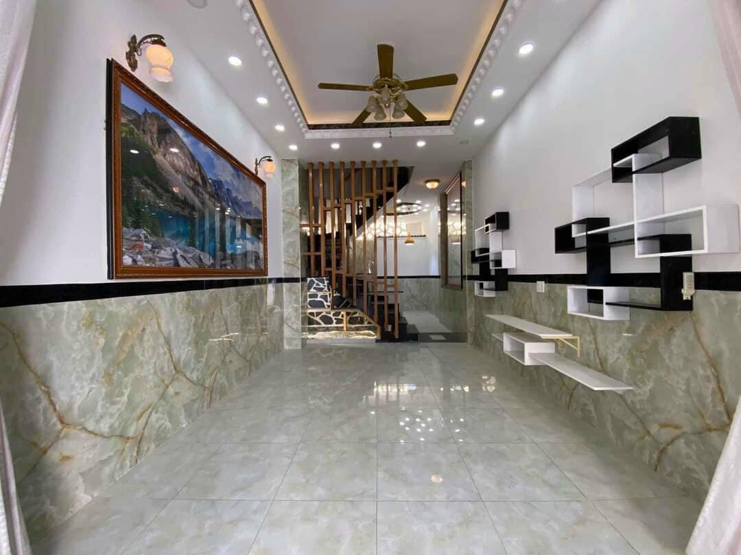 80m2