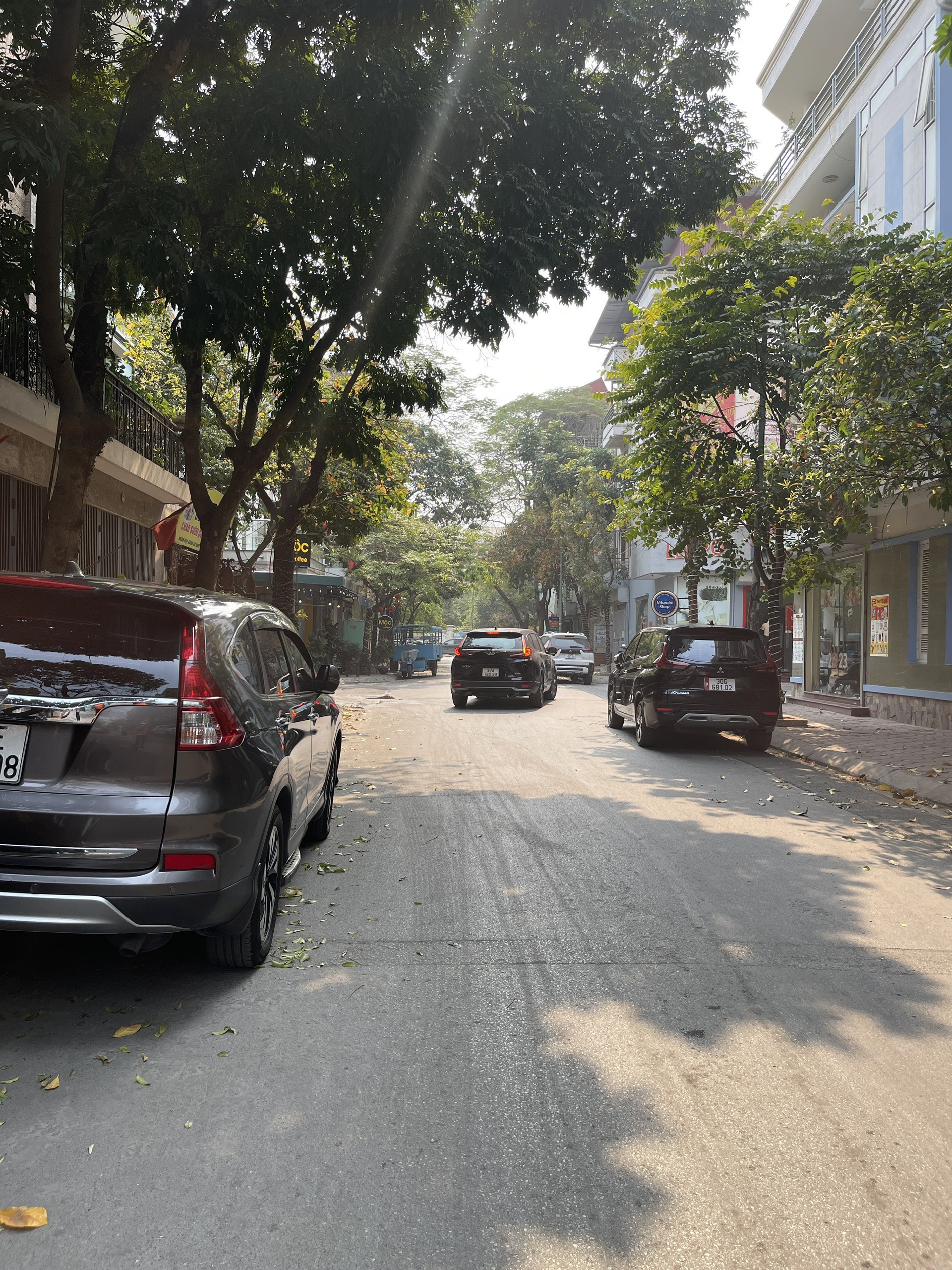 Phân lô Khu đô thị Văn Quán- Ô tô tránh- Vỉa hè- Nhà kiên cố- Kinh doanh