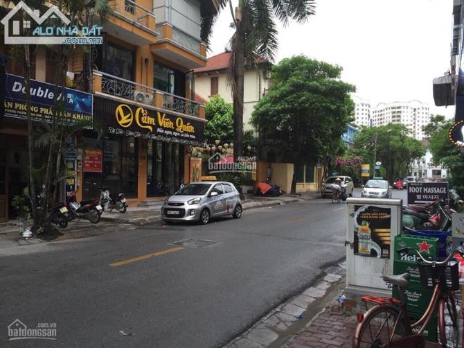 Bán Nhà Mặt Phố Kim Mã Thượng 105m x 5 Tầng MT 7m Giá 38 Tỷ.