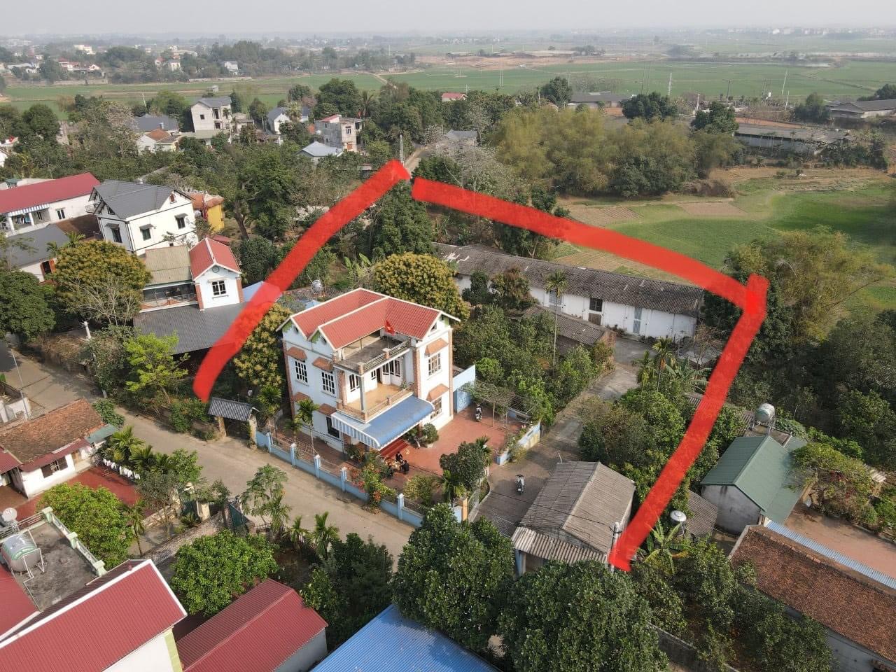 CHÍNH CHỦ BÁN MẢNH ĐẤT TẠI QUỐC OAI DIỆN TÍCH 2724M2 , GIÁ CHỈ 14.165 TỶ LIÊN HỆ : 0344903713 GẶP EM HƯNG