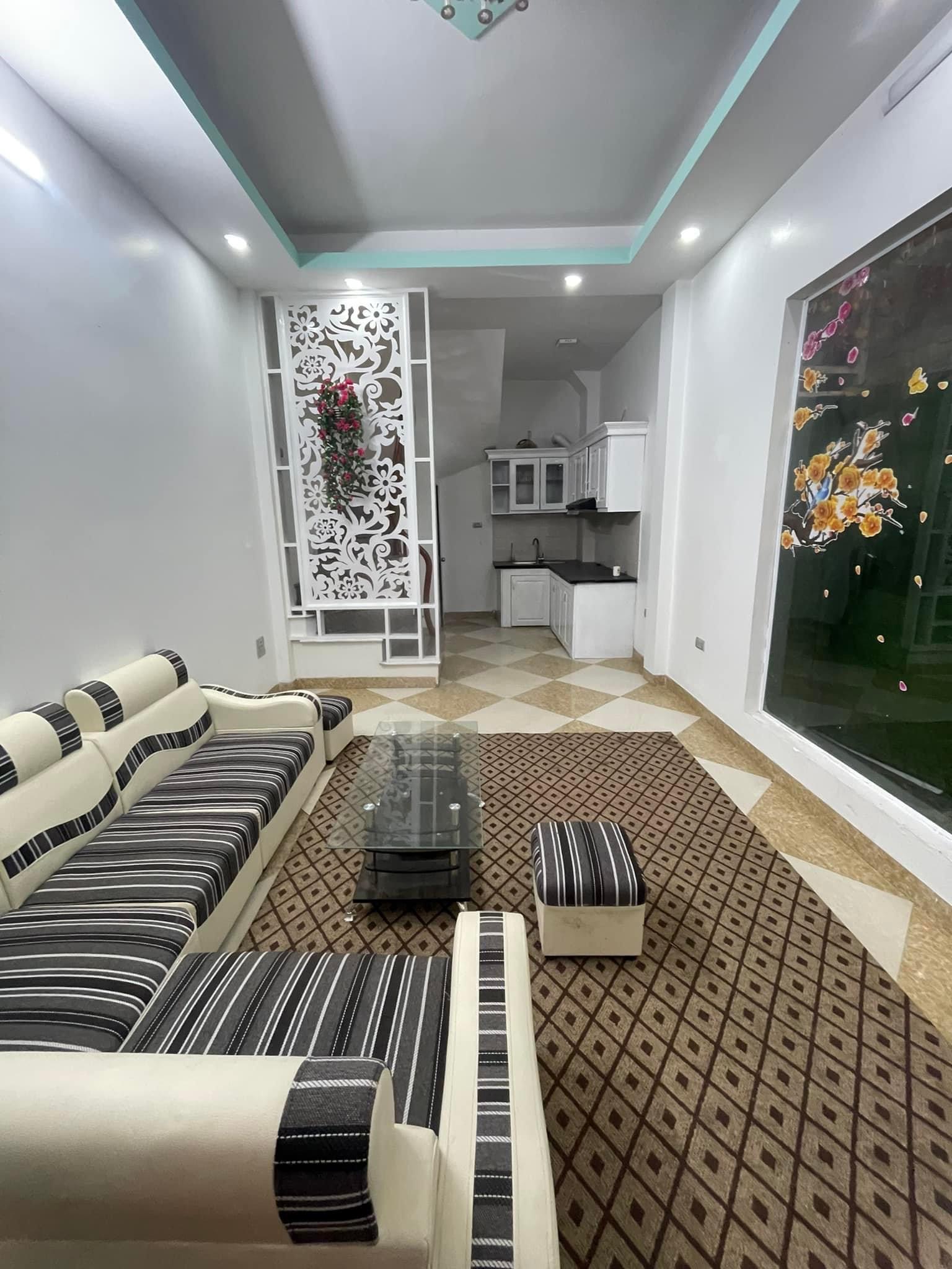 BÁN NHÀ NAM DƯ QUẬN HOÀNG MAI - 36M 2.9 TỶ - LÔ GÓC 3 THOÁNG NGÕ THÔNG NHÀ ĐẸP ĐỦ CÔNG NĂNG Ở SƯỚNG