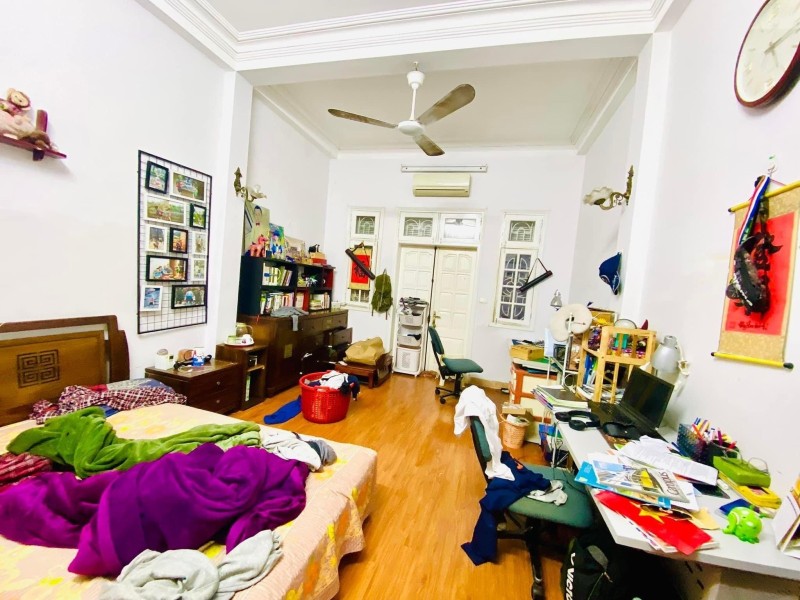 Bán nhà Lê Thanh Nghị Hai Bà Trưng 64m2 x 4 tầng MT 4m giá 16 tỷ