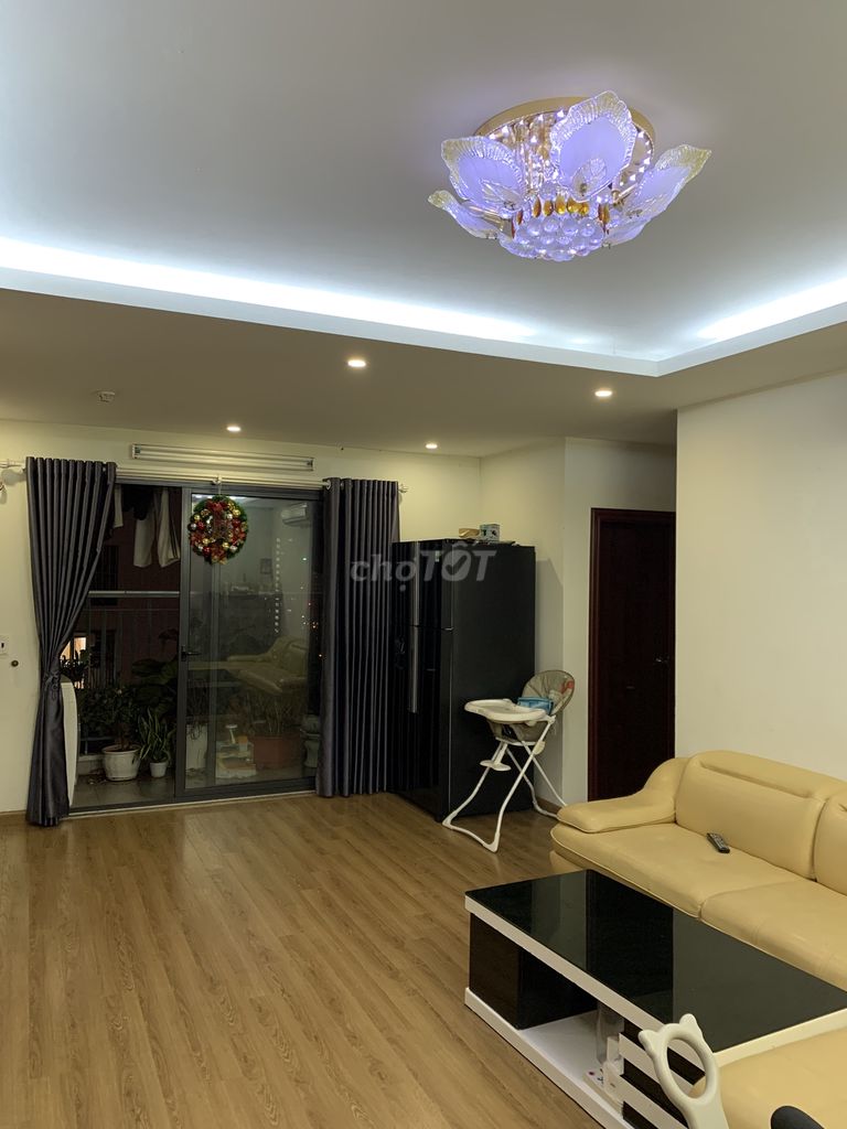 Chính chủ bán căn hộ cao cấp Central Point 219 Trung Kính, Yên Hoà, Cầu Giấy