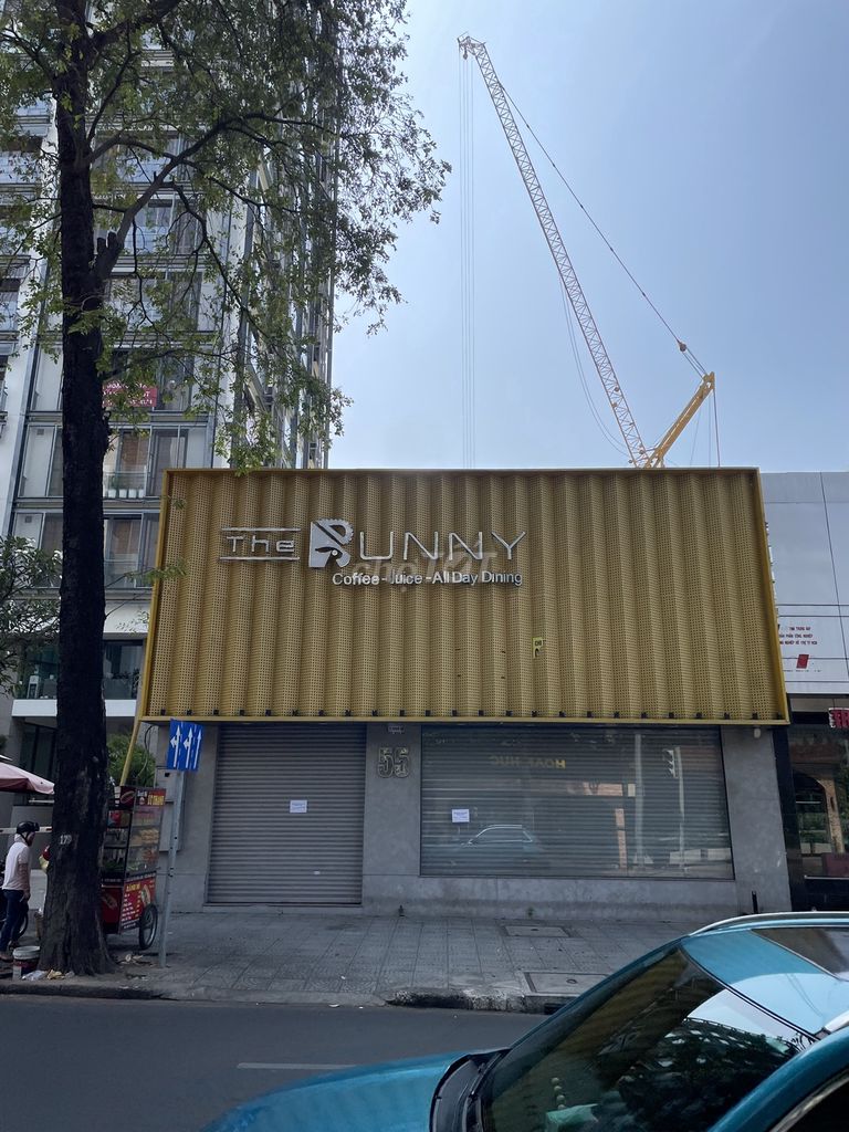 Nhà MT Nguyễn Thị Minh Khai, Quận 1, DTSD 300m2.