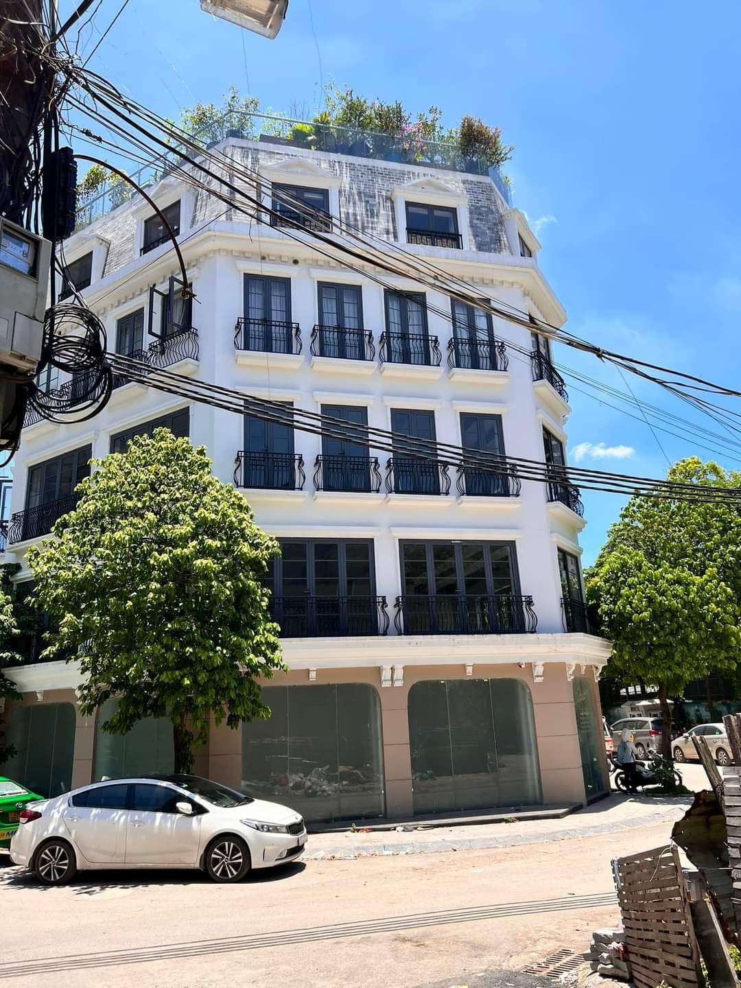 Bán nhà Mỹ Đình dân xây 2 mặt ngõ ô tô mà chỉ 100TR/M2 ngay cạnh KHU ĐÔ THỊ FIVE STAR MỸ ĐÌNH SẦM UẤT.