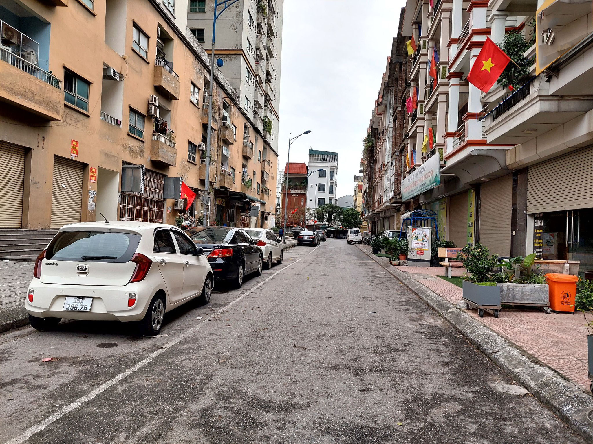 Bán Liền kề 2 mặt đường ô tô đối diện chân chung cư Xa La, 75m2*5T giá hơn 10 tỷ