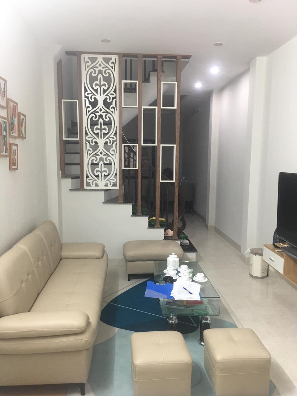 Bán nhà 255 Nguyễn Khang 55x5 tầng giá nhỉnh 6tỷ, lô góc thoáng sạch đẹp.