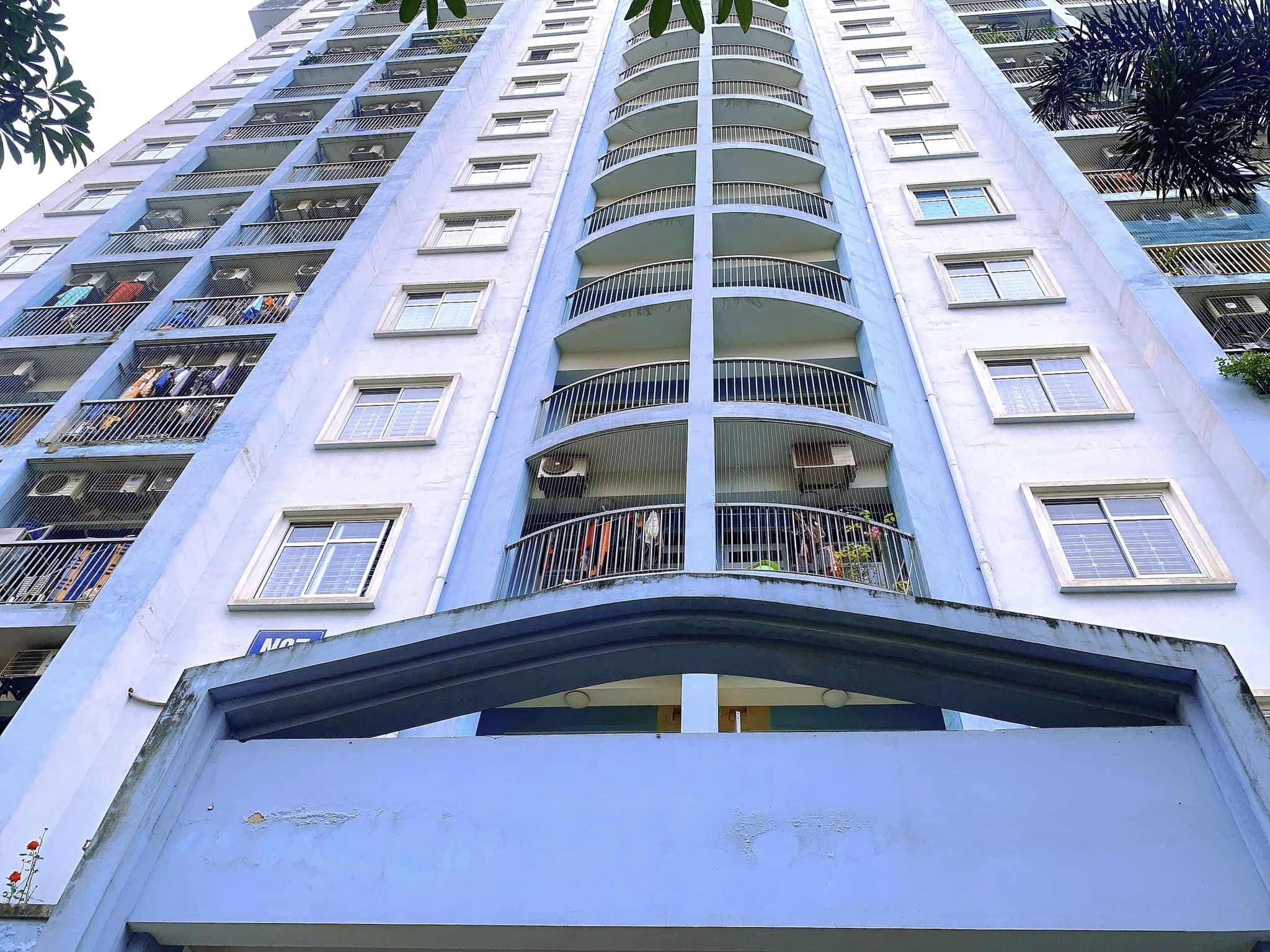 Siêu rẻ 2.2 Tỷ - Căn hộ Chung cư N07 Trần Quý Kiên, 56m2 2N+1WC, SĐCC