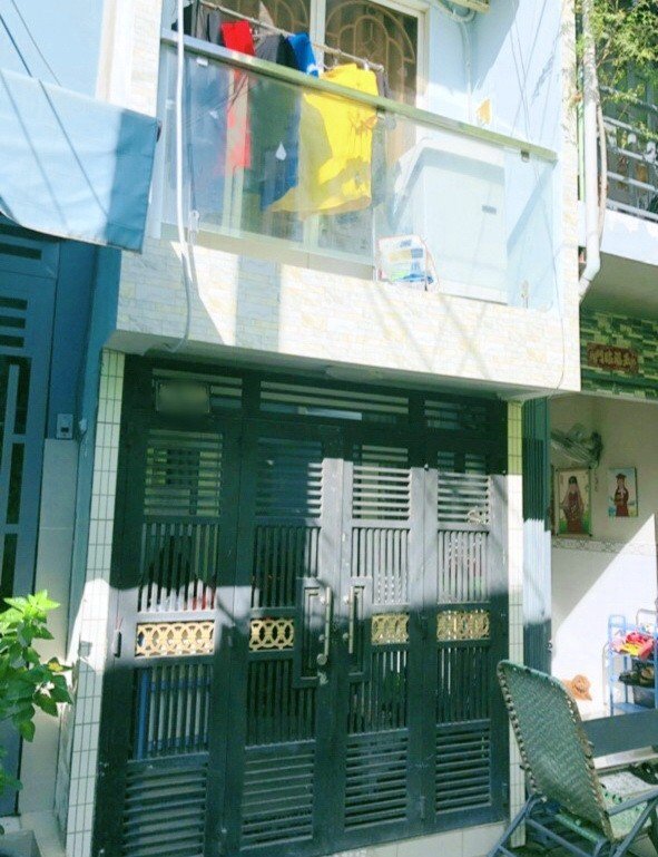 Nhà nhỏ gọn NH Trệt-Lầu hẻm thông Dã Tượng - Hưng Phú P10Q8