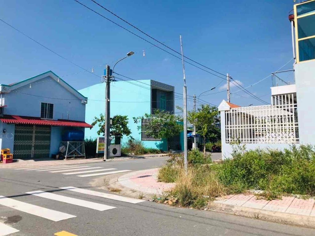 bán Đất KDC Long Châu Phố Chợ mặt tiền đường số 2,sổ hồng riêng