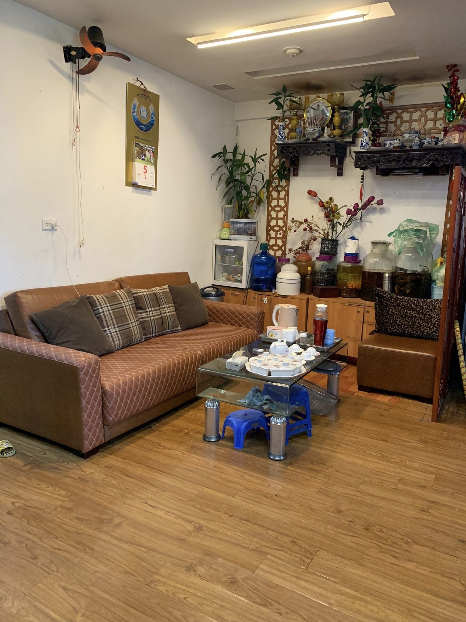 Cực rẻ 2.3 Tỷ, Căn hộ B10A Nam Trung Yên, Lô góc, 65m2 2N+1WC, Nhà đẹp, SĐCC