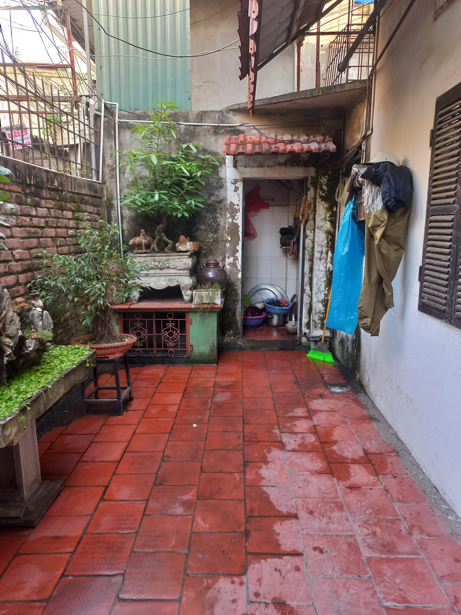 BÁN ĐẤT MẶT PHỐ GIẢI PHÓNG 90M2 – MẶT TIỀN 8.2M - VỈA HÈ ĐÁ BÓNG – GIÁ 18 TỶ