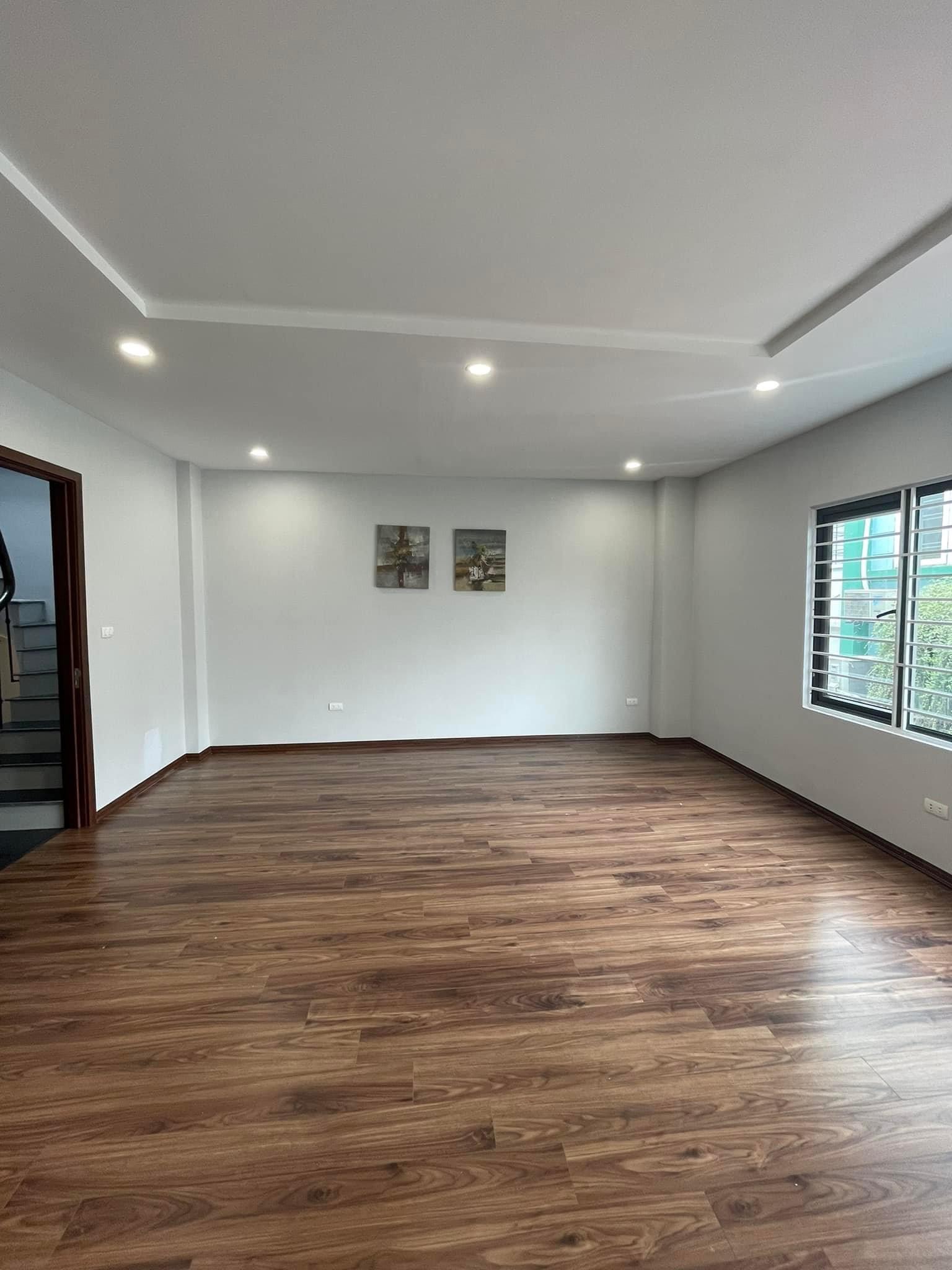 Cần bán gấp Bạch Mai, Ô TÔ, DT 48m, 3T, MT 7m,giá chào 4 tỷ 4