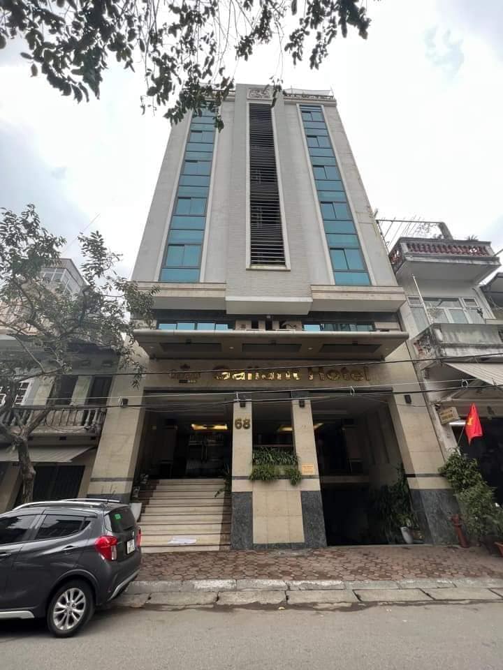 Khách sạn 3 sao Hòa Mã - Hai Bà Trưng 264m2 10 tầng 45 phòng doanh thu 1 tỷ/th giá 80 tỷ