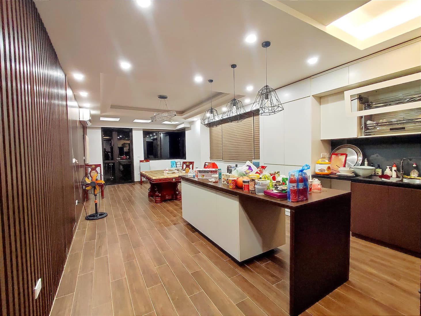 Bán nhà 161m2 phố Âu Cơ, Tây Hồ Gara Dòng tiền khủng 16.4 tỷ