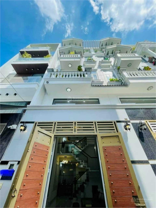 Cần bán gấp sau căn mặt tiền Đường Thống Nhất, Phường 16, Gò Vấp, vị trí rất đẹp