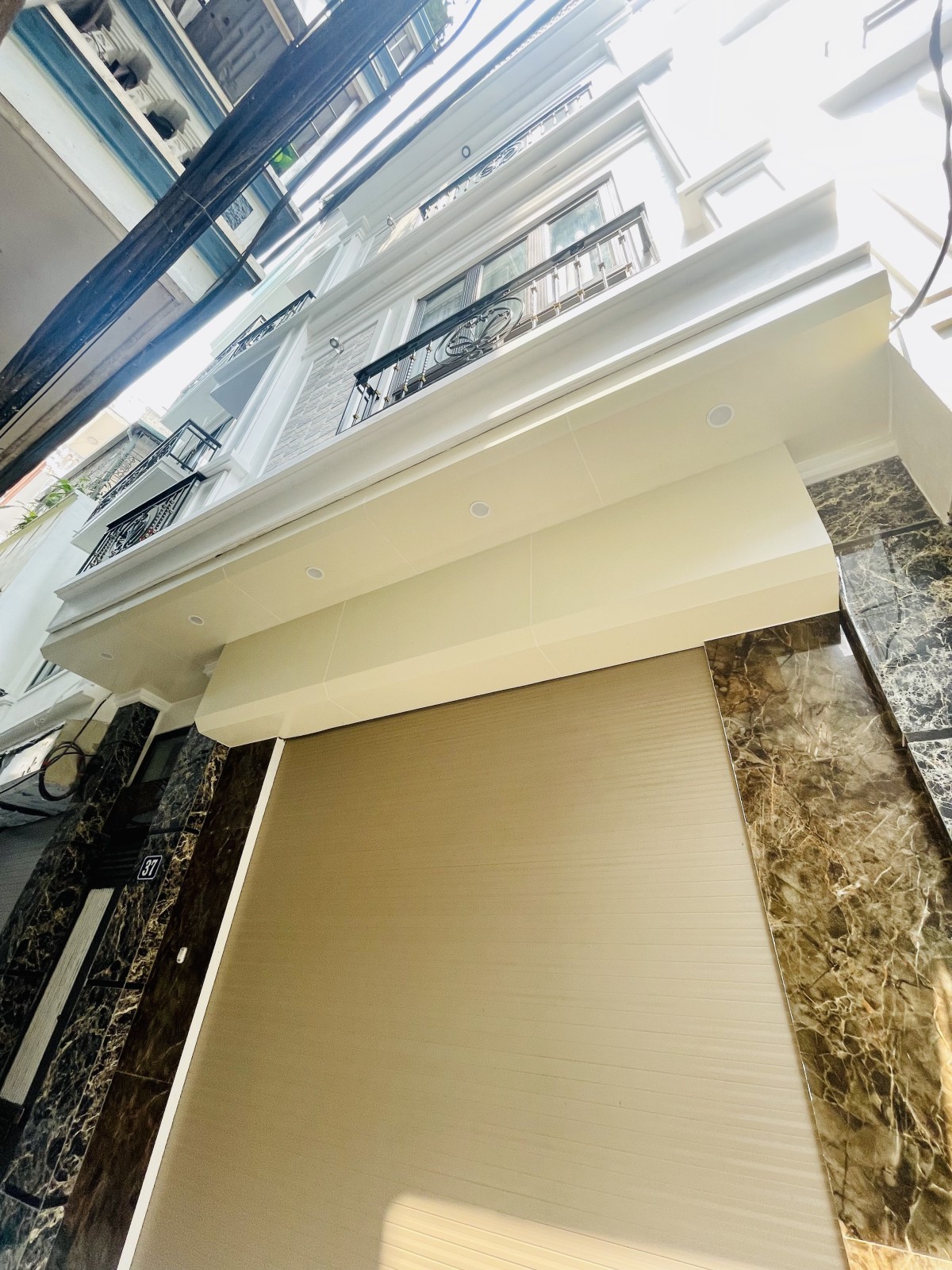 Bán nhà riêng Đại La, Ô TÔ, DT 45m, 4T, MT 5,9 m, giá chào 7 tỷ 4