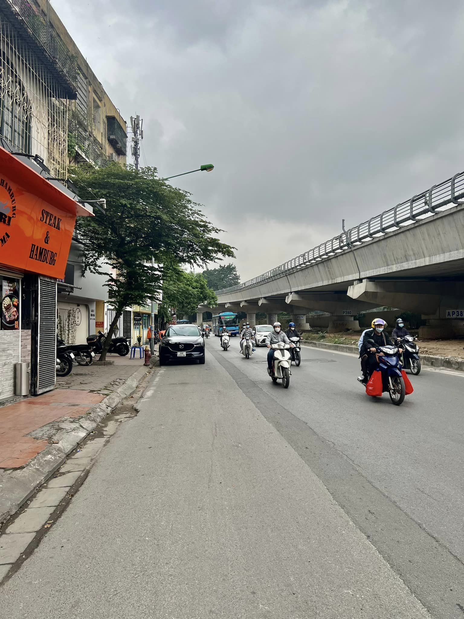 Chỉ 7.9 Tỷ - Căn hộ TT Tầng 1 Mặt Phố Kim Mã, Ba Đình, 100m2, Siêu Kinh Doanh