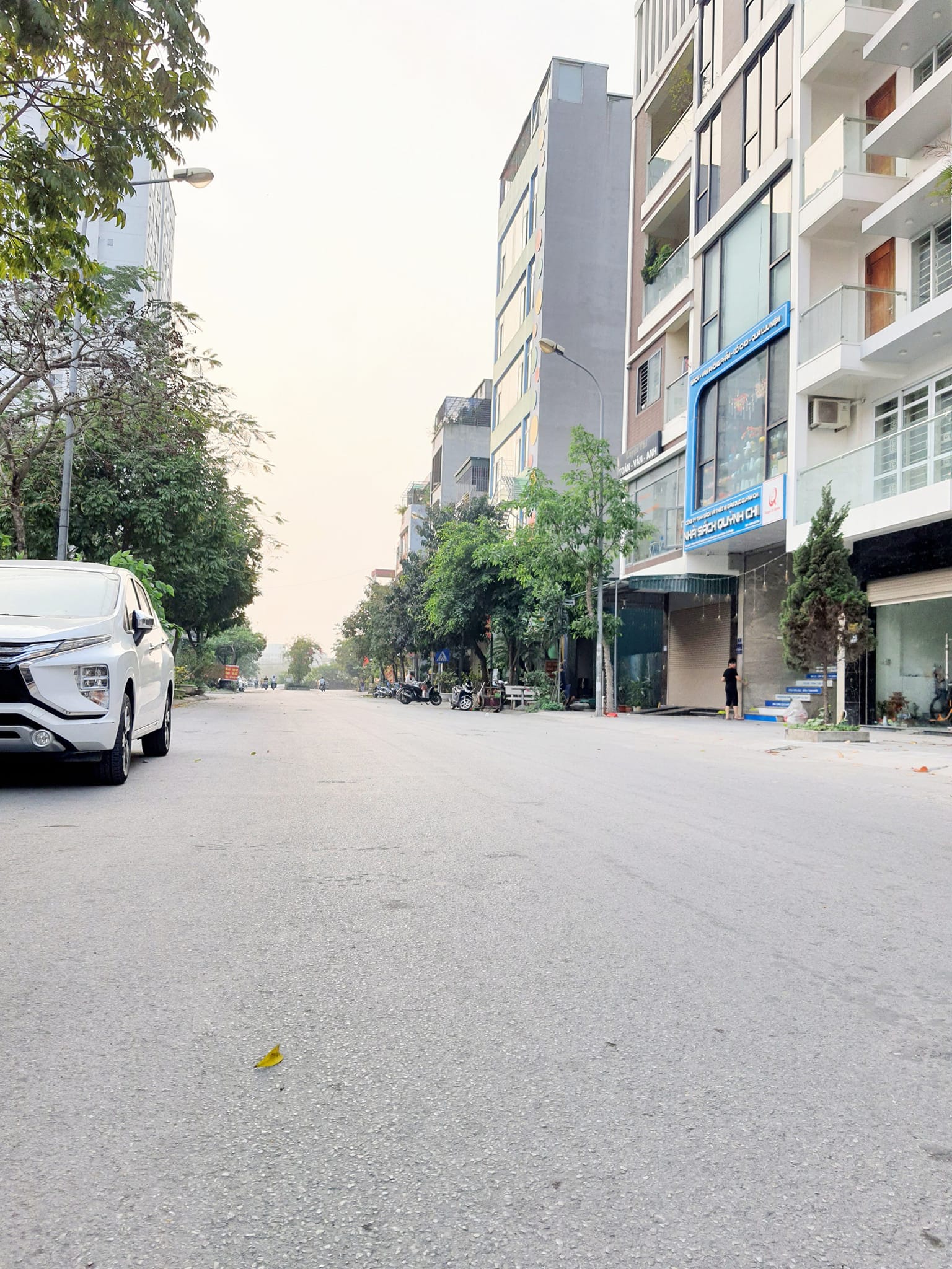 BÁN NHÀ MẬU LƯƠNG - KINH DOANH - Ô TÔ VÀO NHÀ - MẶT TIỀN ĐẸP