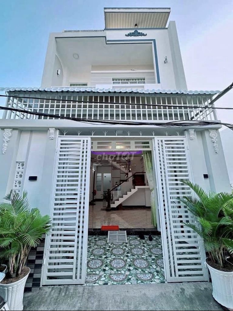 930TR nhà NGỘP QUỐC LỘ 1A giá RẺ,dọn vào ở ngay,sổ hồng riêng