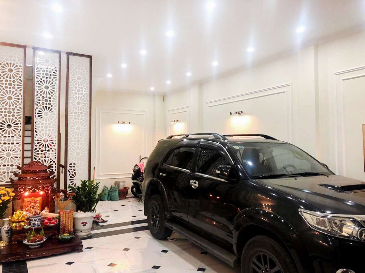 Bán nhà Sài Đồng, đường rộng ôtô tránh, kinh doanh, sát phố, 50m2x 5 tầng, mặt: 5m, 5 tỷ 7