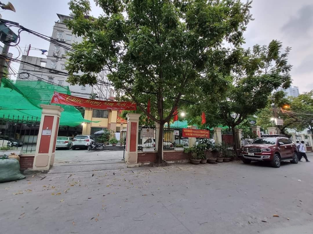 BÁN NHÀ QUAN NHÂN, TRUNG TÂM QUẬN TX, Ô TÔ, KINH DOANH 55m2, HƠN 6 TỶ