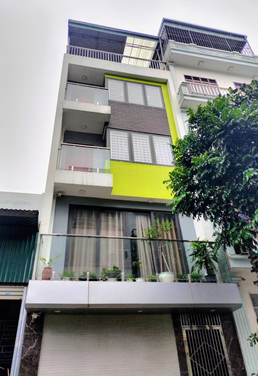 Bán nhà phân lô phố Triều Khúc quận Thanh Xuân. 56m2 xây 5 tầng, mặt tiền 4m, Gara ô tô, Full nội thất đẹp. Giá 8,7