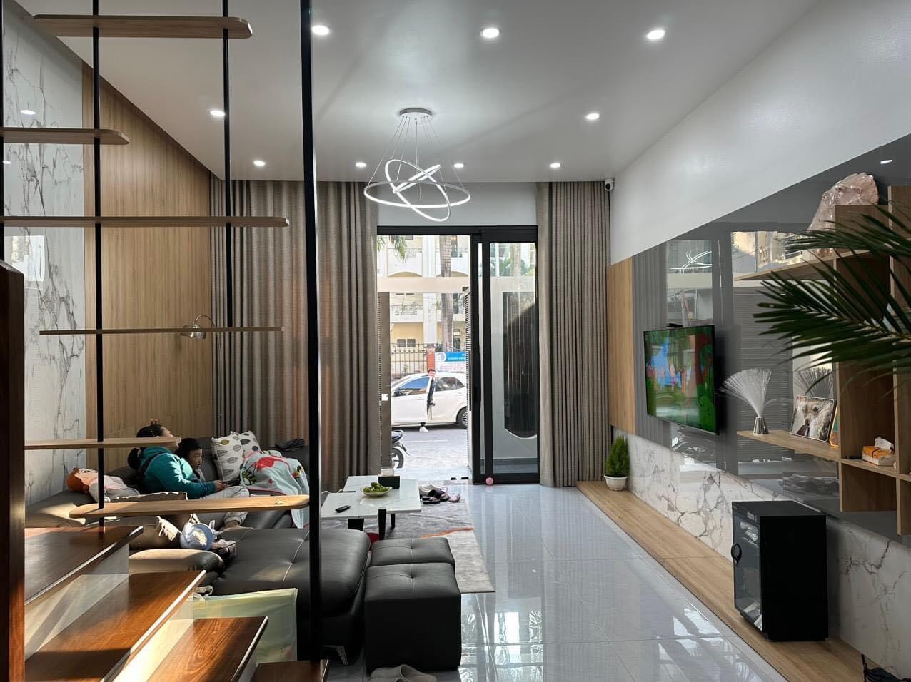 Bán nhà phố Chính Kinh, TT quận Thanh Xuân, 45M, 4T, MT 4,5M, Giá nhỉnh 4 tỷ