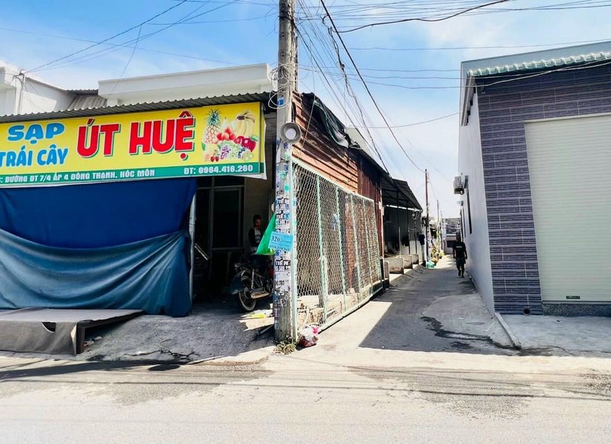 CẦN BÁN NHÀ C4 GẦN CHỢ GẤU 4X18 GIÁ 2750 TR.