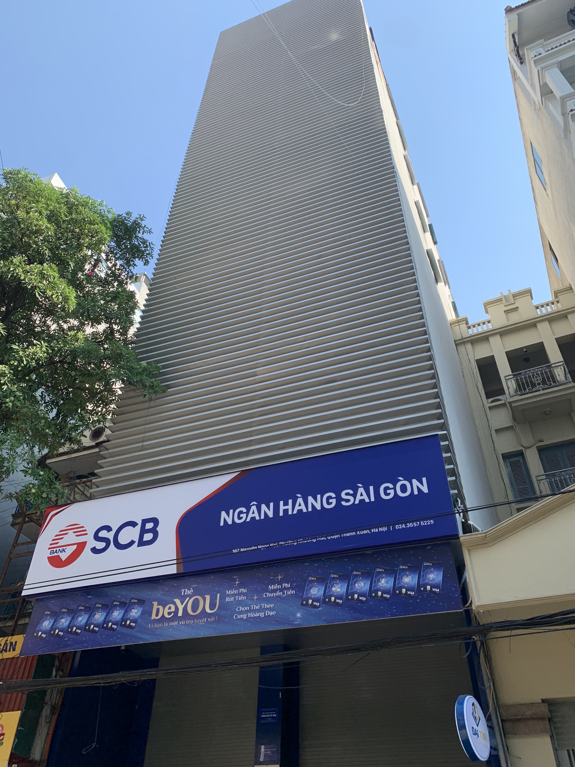 Bán Tòa nhà văn phòng 77 Nguyễn Xiển 130m2 8 tầng mặt tiền 6.6m giá rao bán 54 tỷ