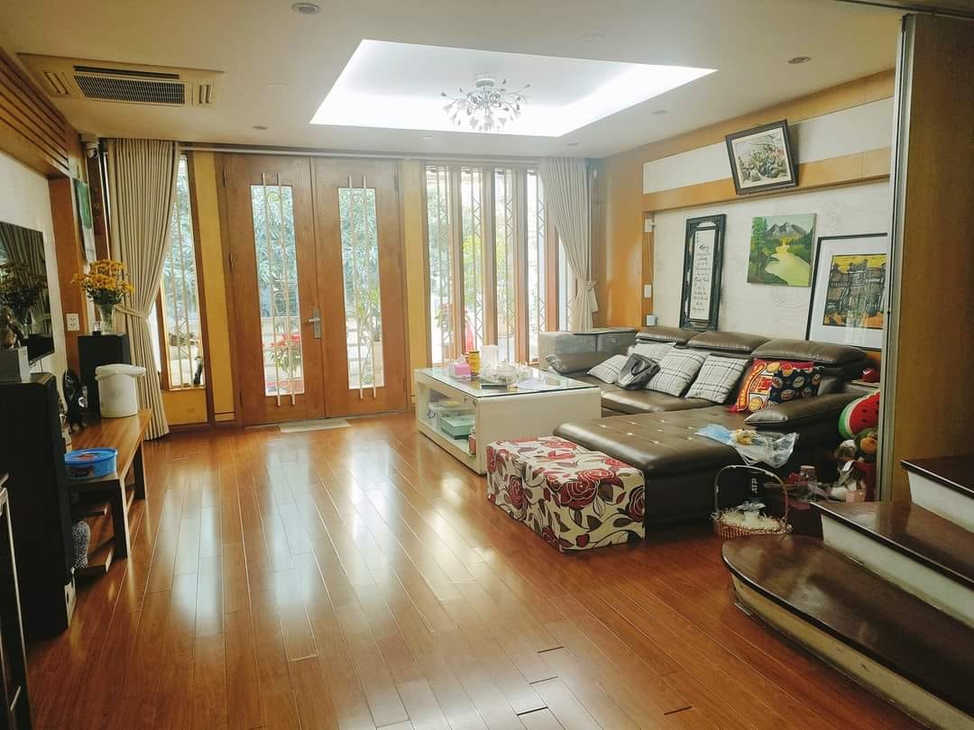 BÁN NHÀ PHÂN LÔ PHÙNG CHÍ KIÊN,6 TẦNG THANG MÁY, HẦM ĐỂ 3 Ô TÔ, VỈA HÈ Ô TÔ QUAY ĐẦU CHỈ NHỈNH 25 TỶ