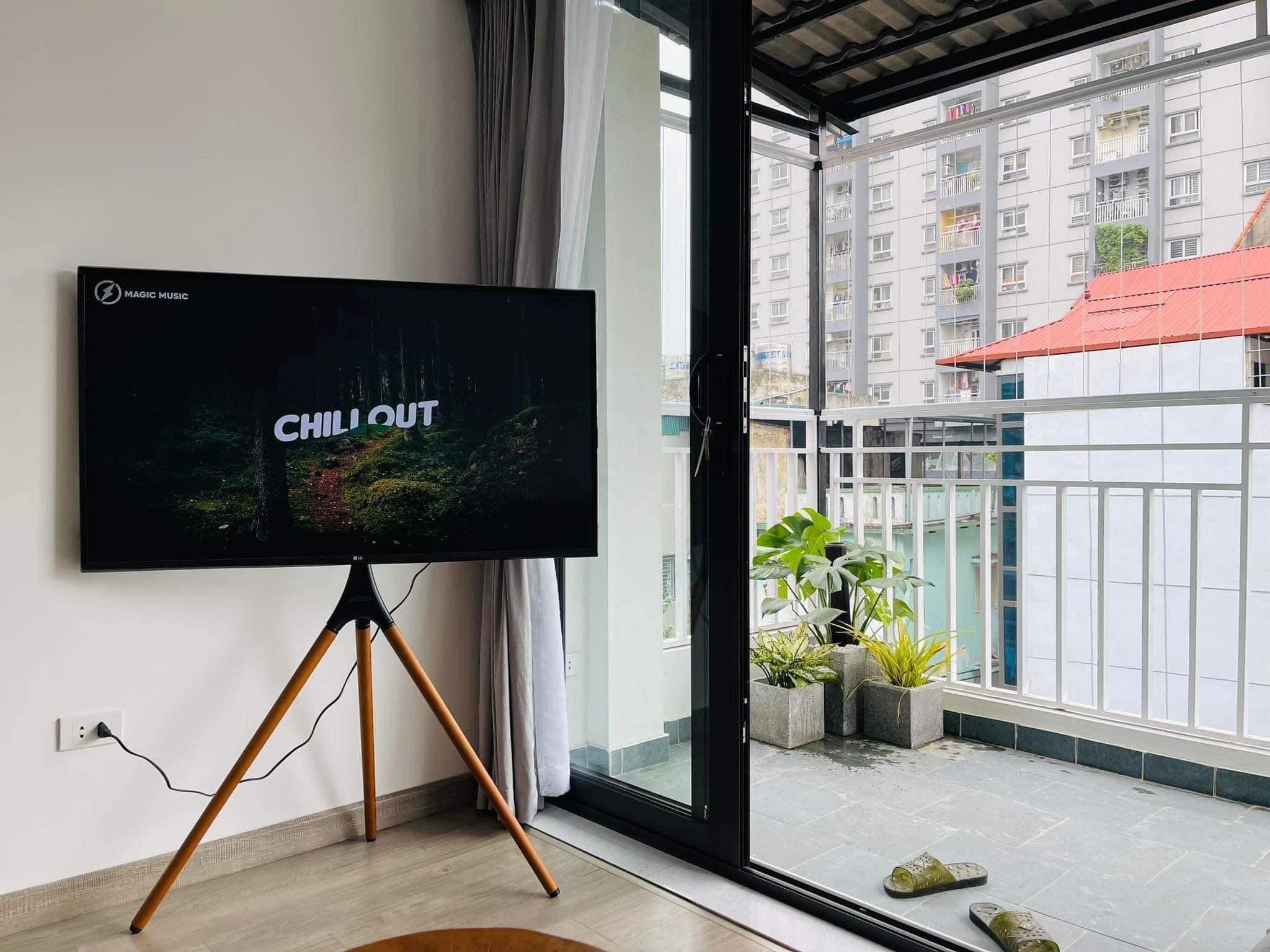 Cách phố 30m, mặt ngõ ô tô Thái Hà, Đống Đa, 50m x 4T, 10 tỷ.